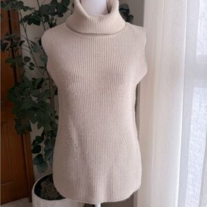 Turtleneck Sleeveless Sweater